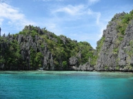 Island with entrace to Small Lagoon, El Nido