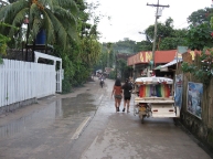 El Nido street scene