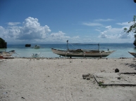 2.bakhaw.malapascua.fishermens.boat.jpg