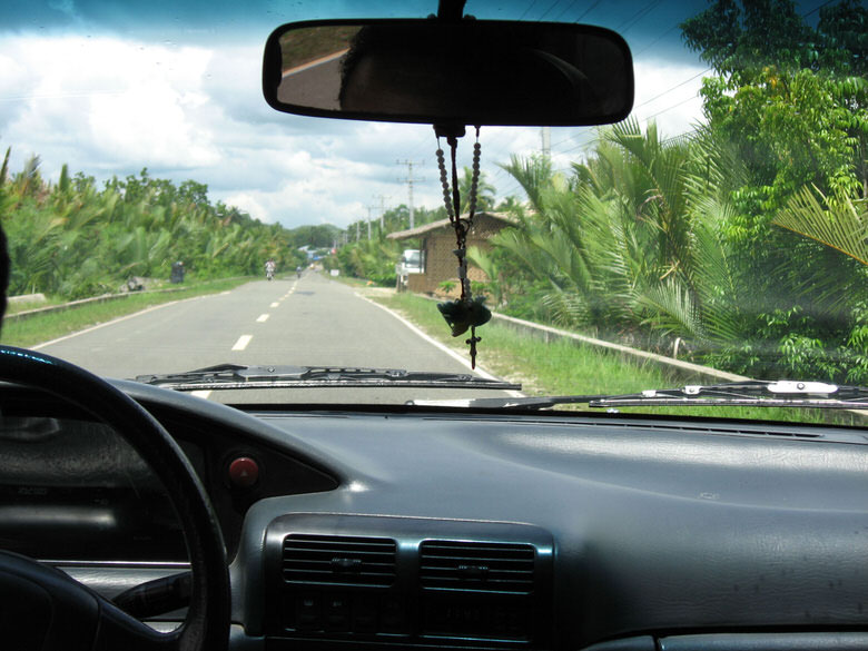 Driving in direction of Panglao island where we will be staying