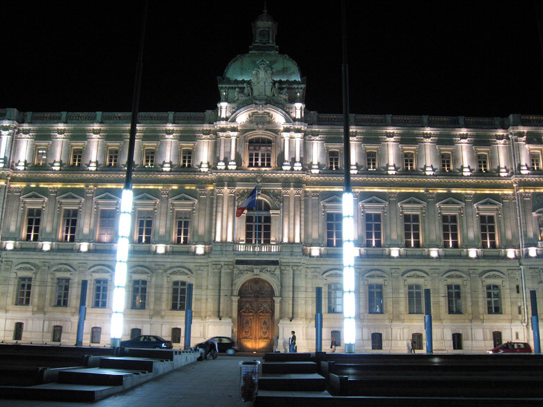 Municipal building at night MArseille